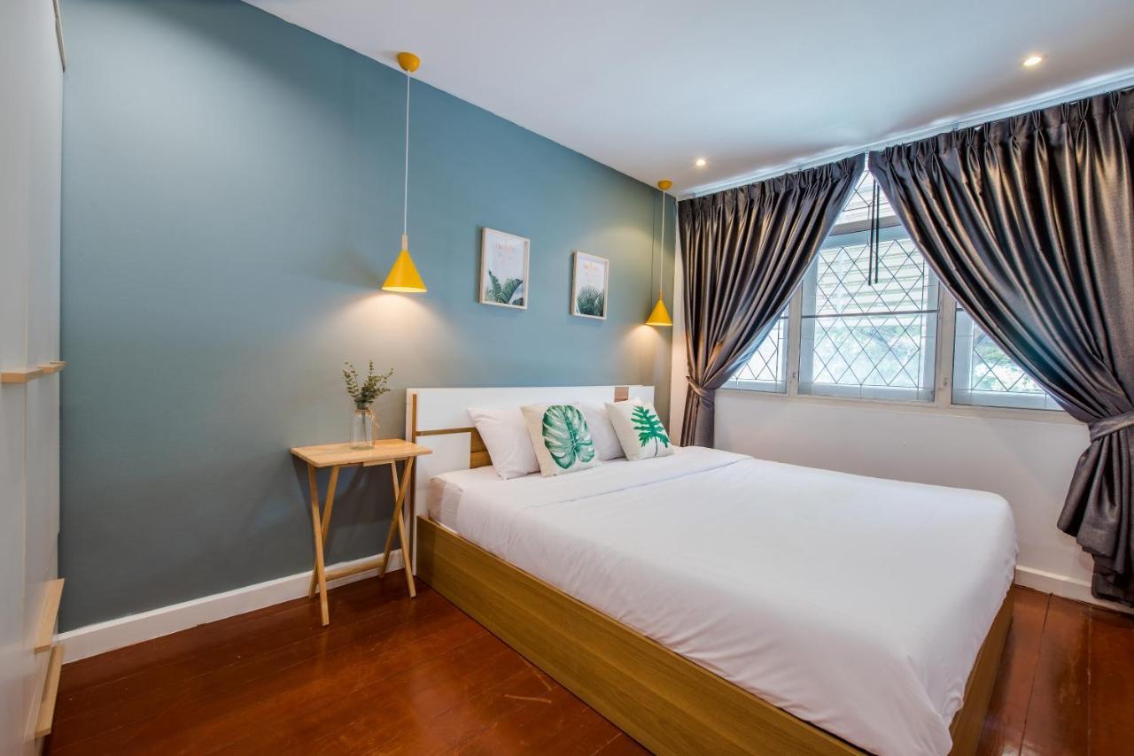 White Beach House Hua Hin 20 Second To The Beach Eksteriør billede